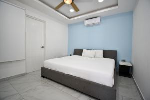 Boutique Building in Downtown Playa del Carmen