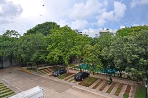 Modern Three-Bedroom Apartment with Terrace in Selvanova, Coto 8
