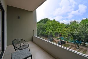 Modern Three-Bedroom Apartment with Terrace in Selvanova, Coto 8