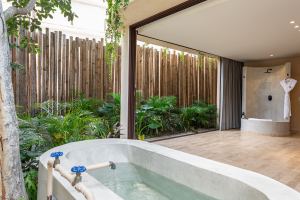 Caribbean Luxury Boutique Retreat