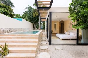 Contemporary Colonial Residence La Ermita