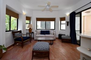 Royal Palms Condo