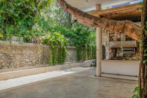 Secret Garden Boutique