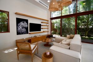 Luxury Residence Jungle Experience