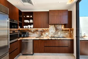 Three-Bedroom Blue Horizon Penthouse
