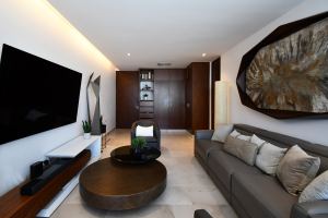 Three-Bedroom Blue Horizon Penthouse