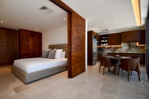 Three-Bedroom Blue Horizon Penthouse