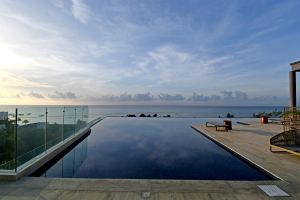 Three-Bedroom Blue Horizon Penthouse