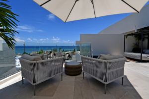 Three-Bedroom Blue Horizon Penthouse