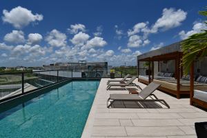 Tuk Tulum Viento 109 | Design, Art and Comfort