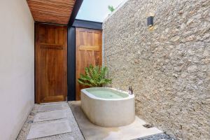 Private Colonial Oasis