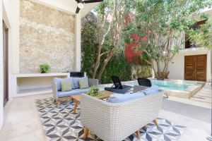 Private Colonial Oasis