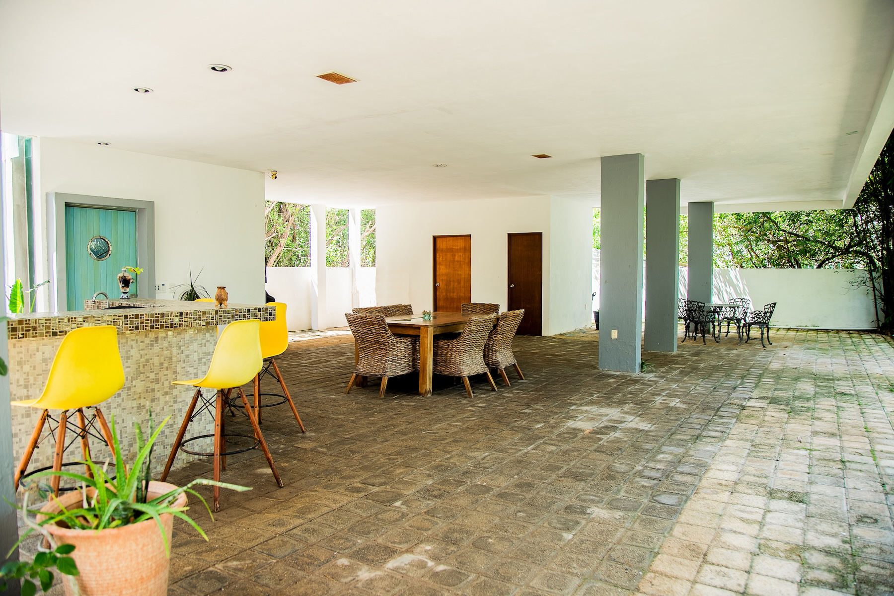 Tropical Living with Contemporary Design in Holbox Island