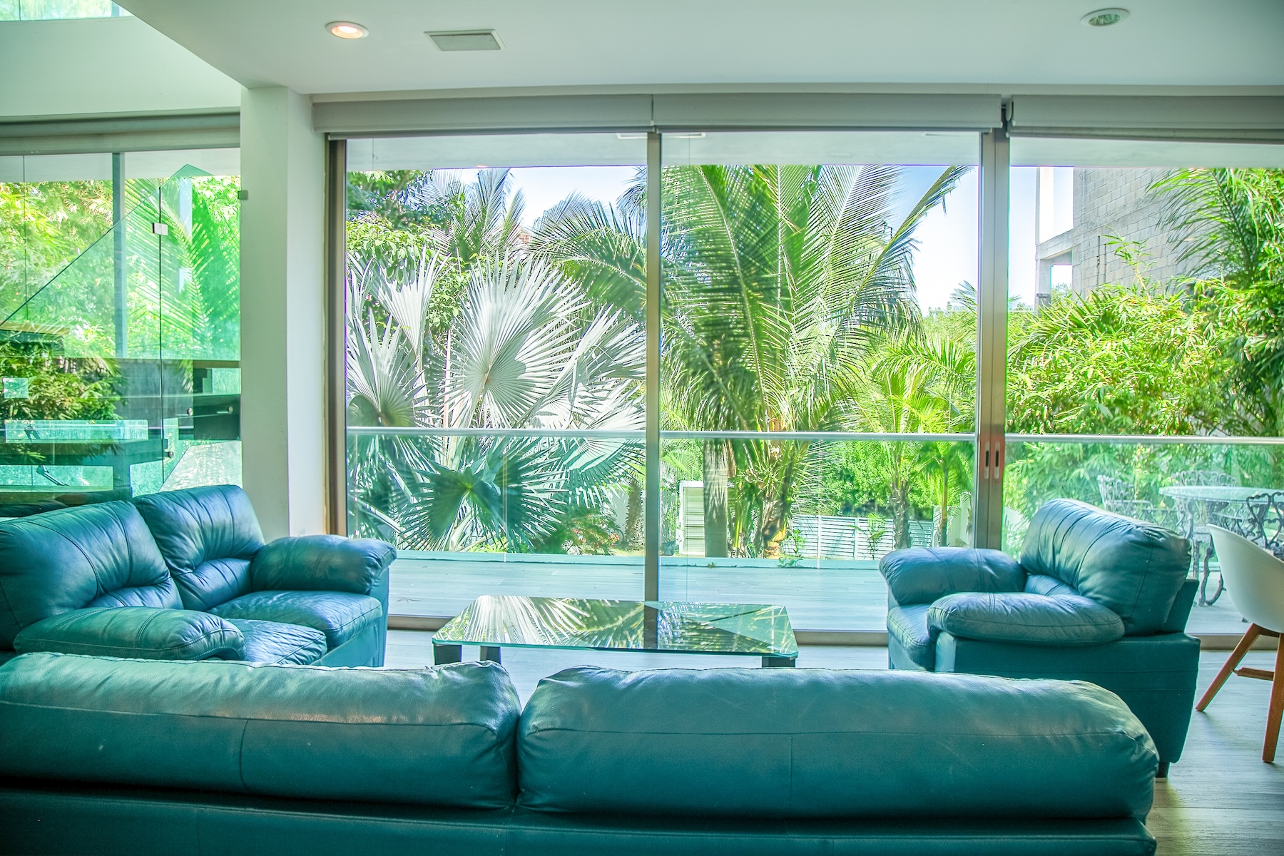 Tropical Living with Contemporary Design in Holbox Island