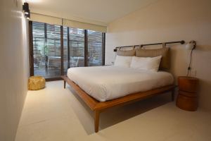 LUXURY CONDO WITH PRIVATE POOL IN AMELIA ALDEA ZAMA
