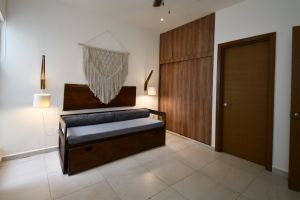 Modern Three-Bedroom Home in Selvanova Coto 3B