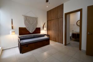 Modern Three-Bedroom Home in Selvanova Coto 3B