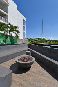 Move-In-Ready Apartment with Private Dock in Puerto Aventuras – Photo 20