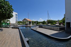 Move-In-Ready Apartment with Private Dock in Puerto Aventuras – Photo 14