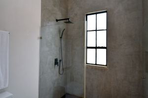 Casa Piedra | 3-Bedroom Townhouse – One Lock-Off