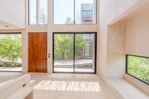 Villa Steps from the Sea in the Hotel Zone in Tulum