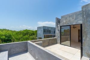 Villa Steps from the Sea in the Hotel Zone in Tulum