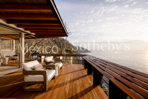 SKY POOL