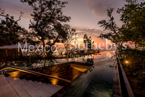 SKY POOL