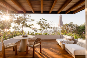 SKY POOL