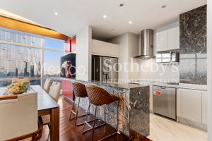 St Regis 2806