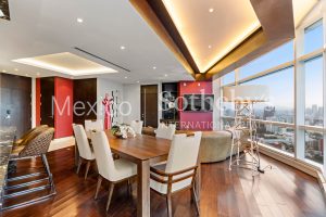 St Regis 2806