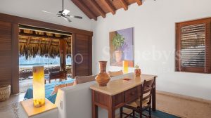 Casa Playa Blanca Zihuatanejo