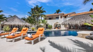 Casa Playa Blanca Zihuatanejo