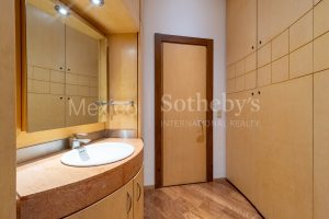115 Luxury View