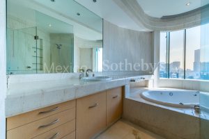 115 Luxury View