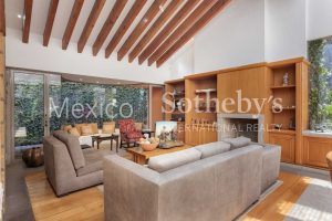 Casa los Encinos, Fairway
