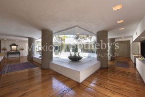 Casa Bezares